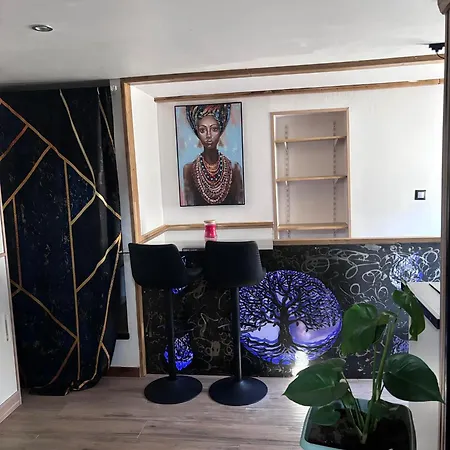 Διαμέρισμα T1 Duplex Avec Filet Detente