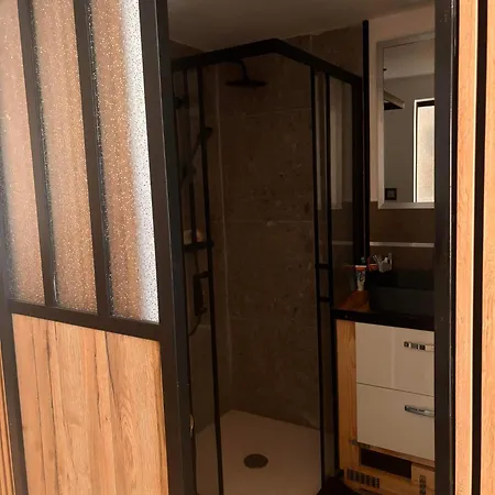 Apartment T1 Duplex Avec Filet Detente *